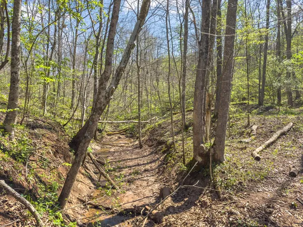 $189,900 | 5235 Pounds Road, Glouster, OH 45732
