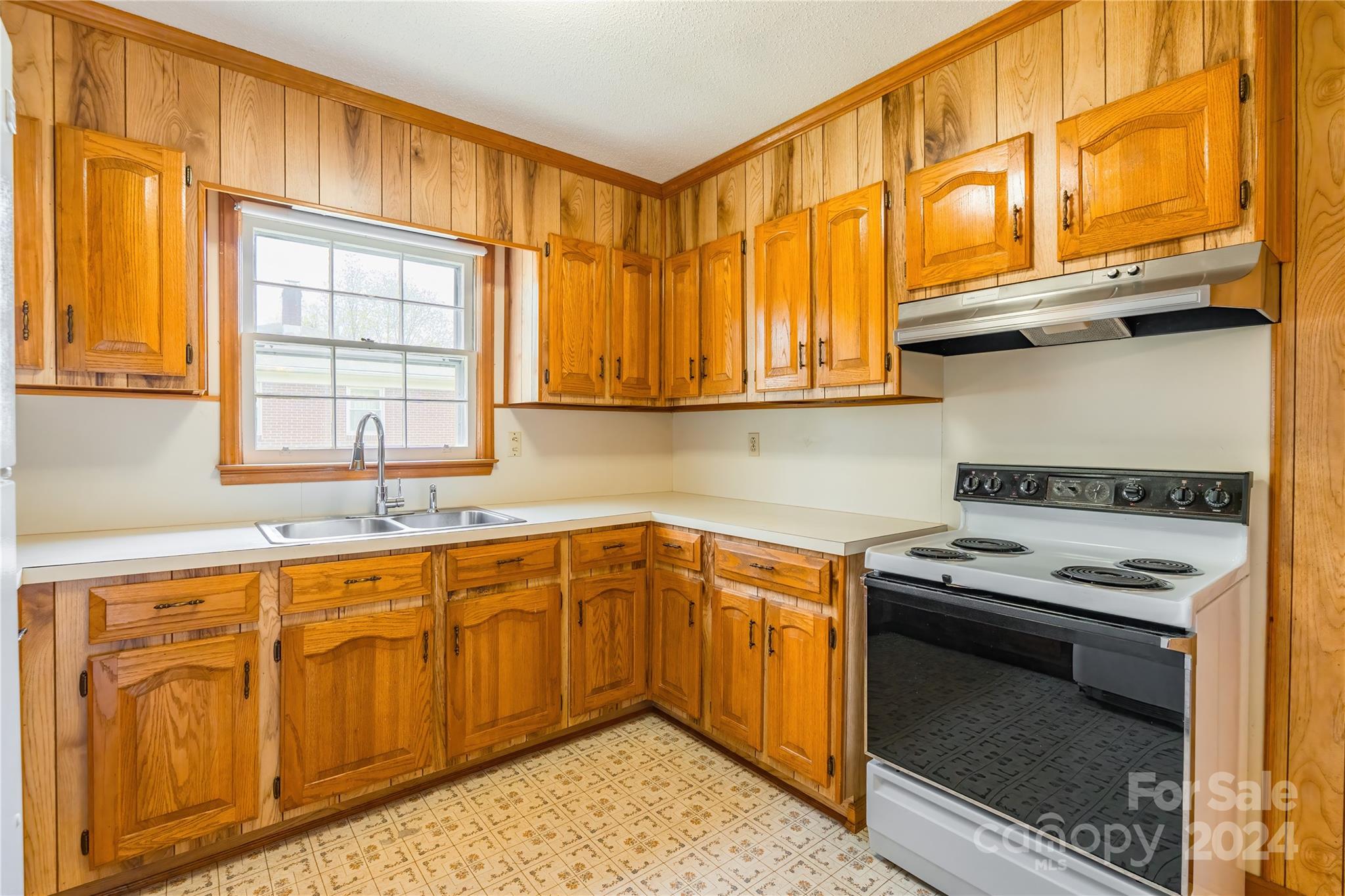 884 Cherry Road Rock Hill, SC 29732 - Photo 8 of 22 Gallery Image 8