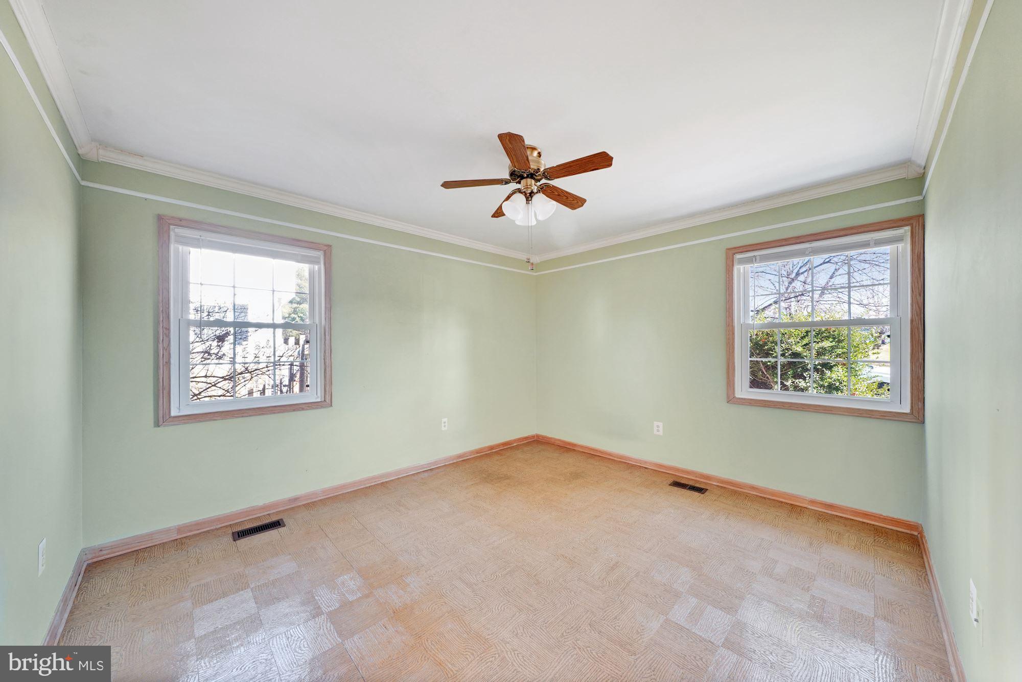 4102 Plaza Lane Fairfax, VA 22033 - Photo 23 of 38