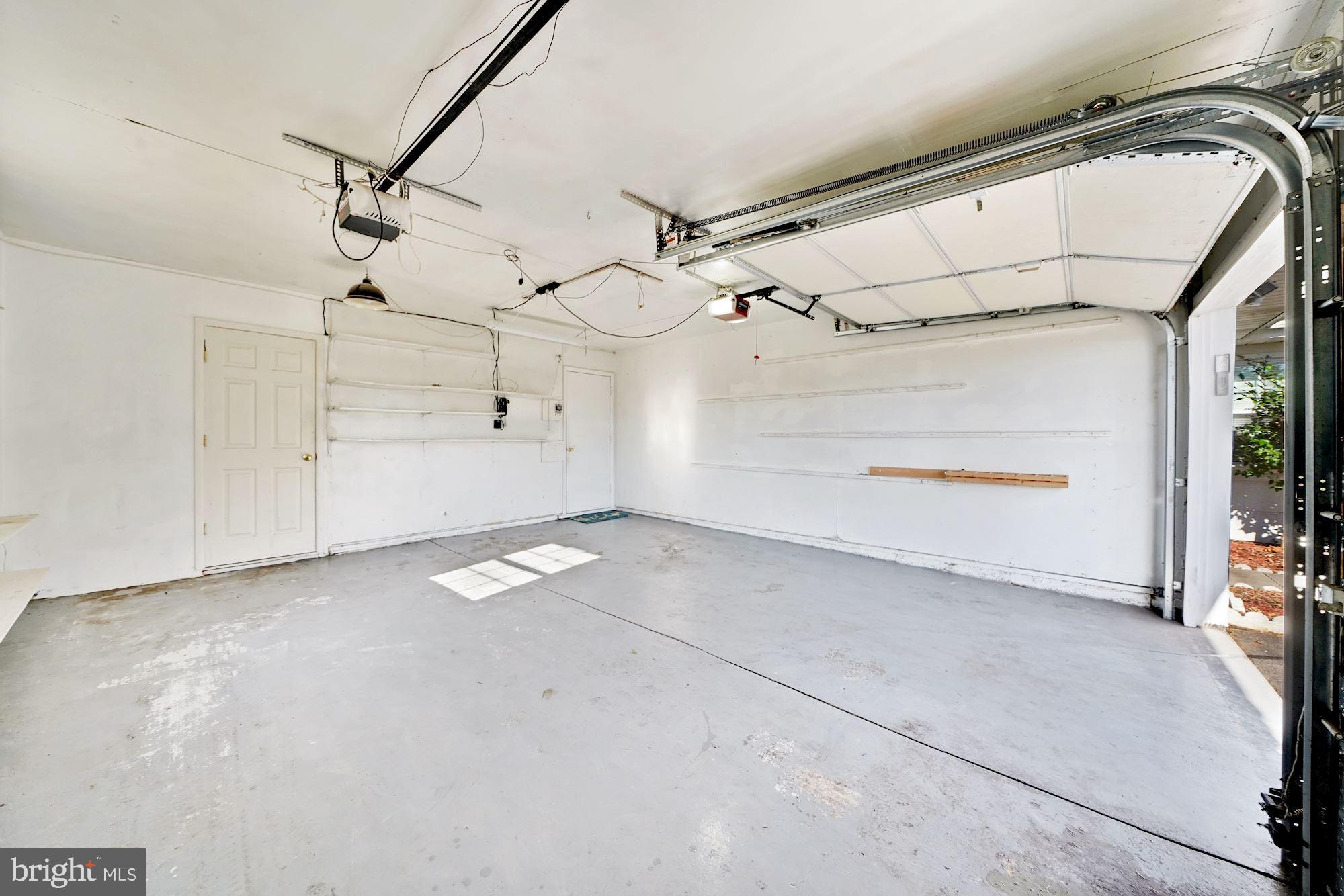 4102 Plaza Lane Fairfax, VA 22033 - Photo 28 of 38