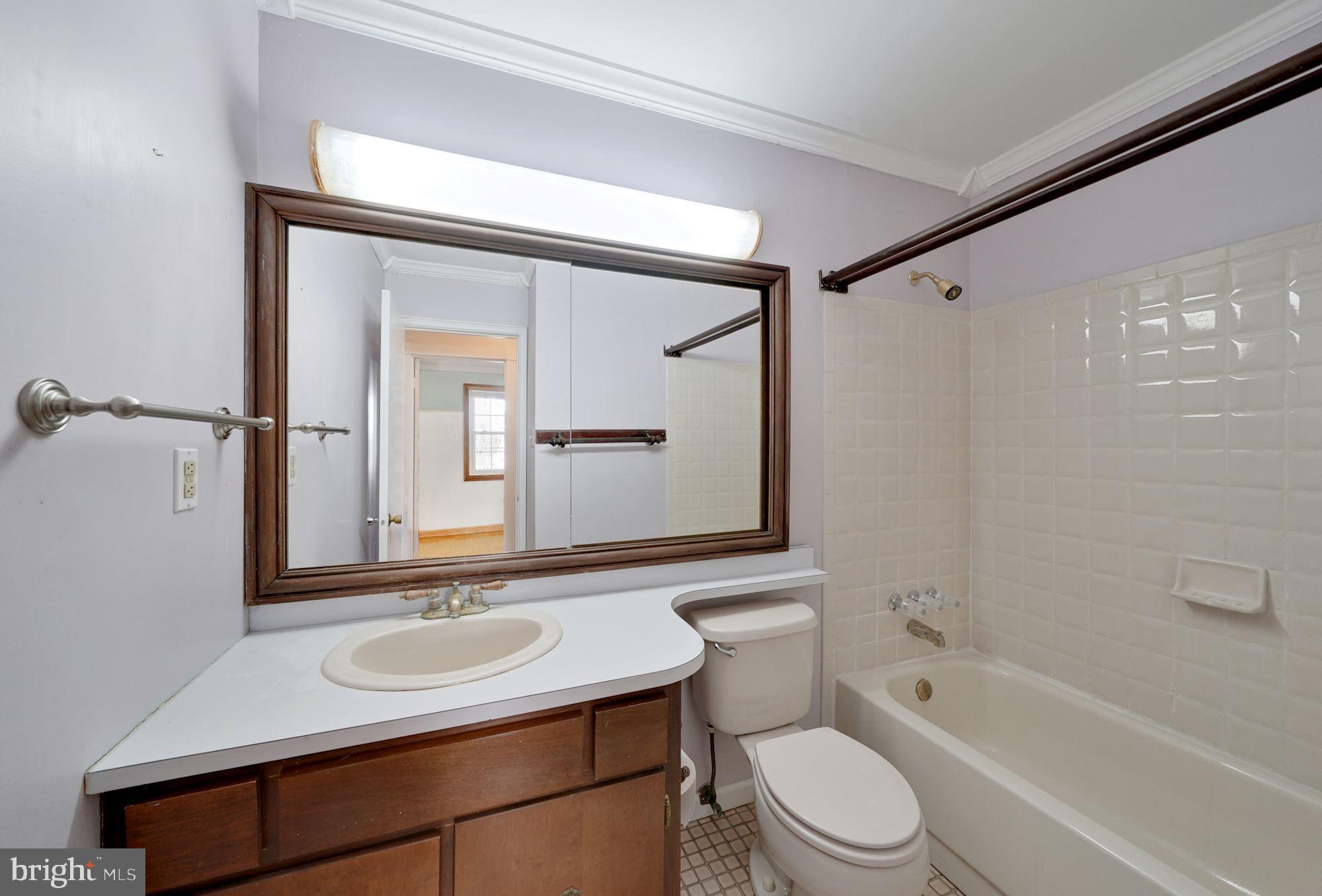 4102 Plaza Lane Fairfax, VA 22033 - Photo 31 of 38