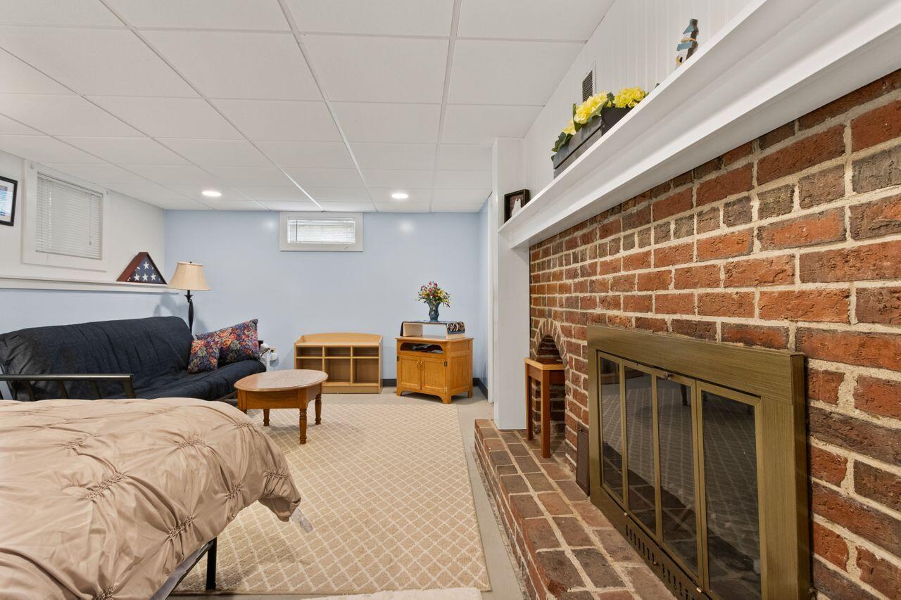 29 Robinson Road Scarborough, ME 04074 - Photo 33 of 55 20250604DS-71034