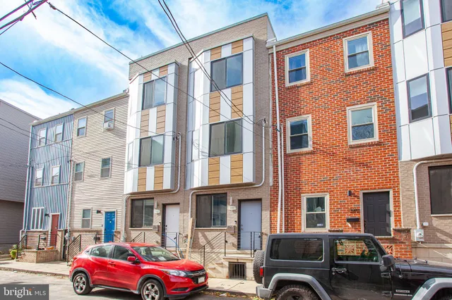 $1,300 | 2146 North Fairhill Street, Unit 1, Philadelphia, PA 19122