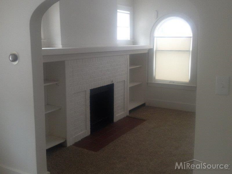 910 Neff Road, Unit 912 Grosse Pointe, MI 48230 - Photo 14 of 33