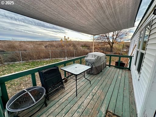 941 Southeast 9th Street Pendleton, OR 97801 - Photo 20 of 36 a view of outdoor space with seating area
