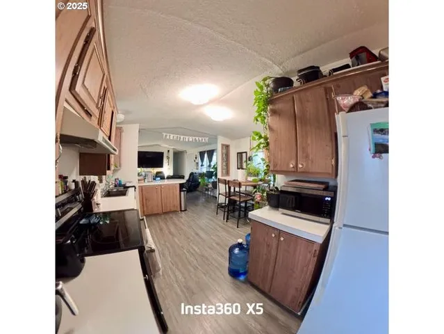 $174,900 | 941 Southeast 9th Street, Pendleton, OR 97801