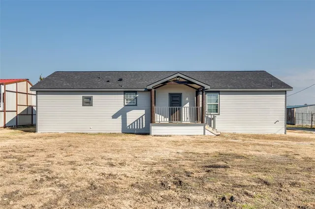 $2,400 | 32 Smith Acres Drive, Royse City, TX 75189