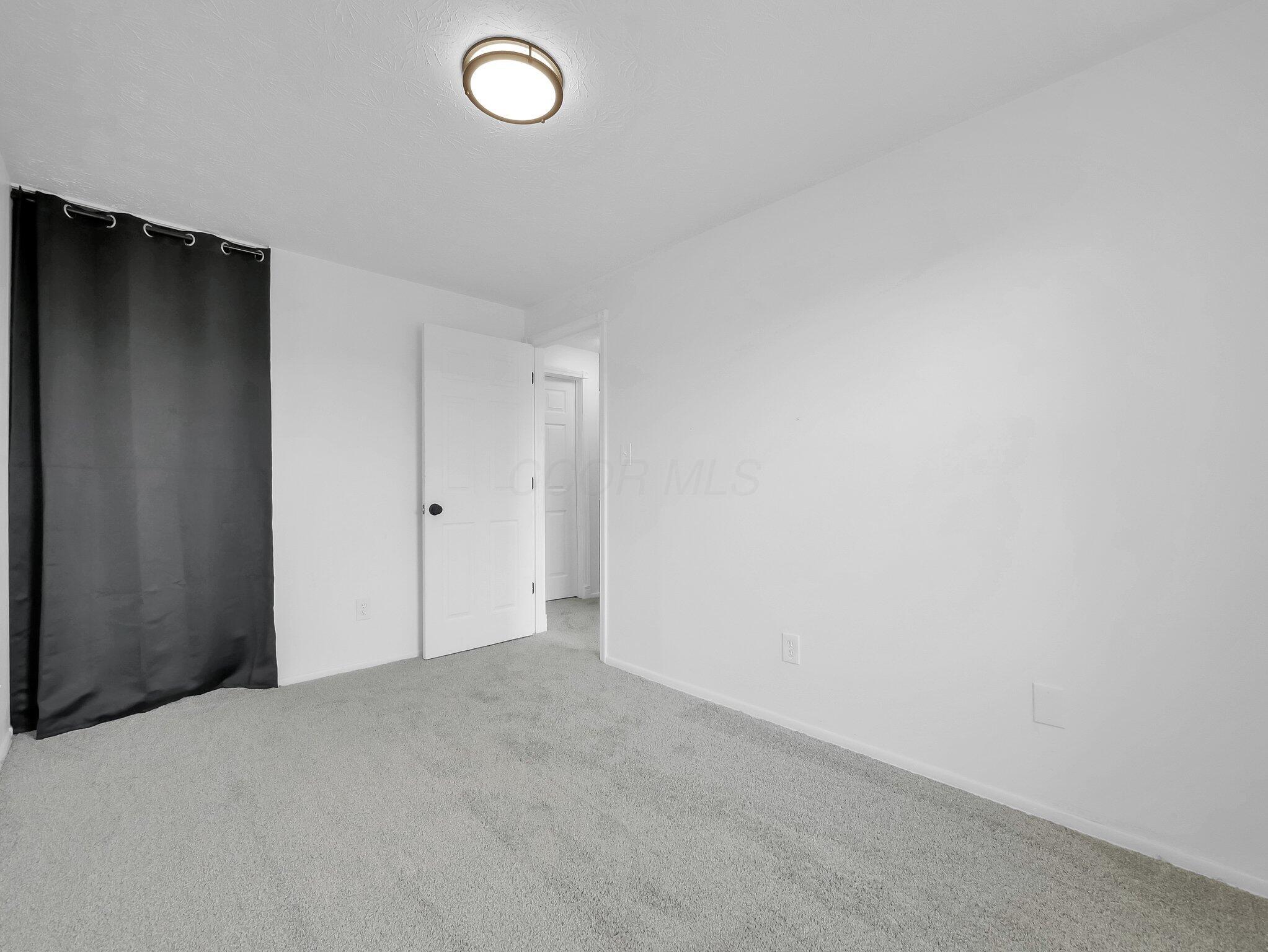 2974 Whitlow Road Columbus, OH 43232 - Photo 15 of 41 Bedroom 1-1