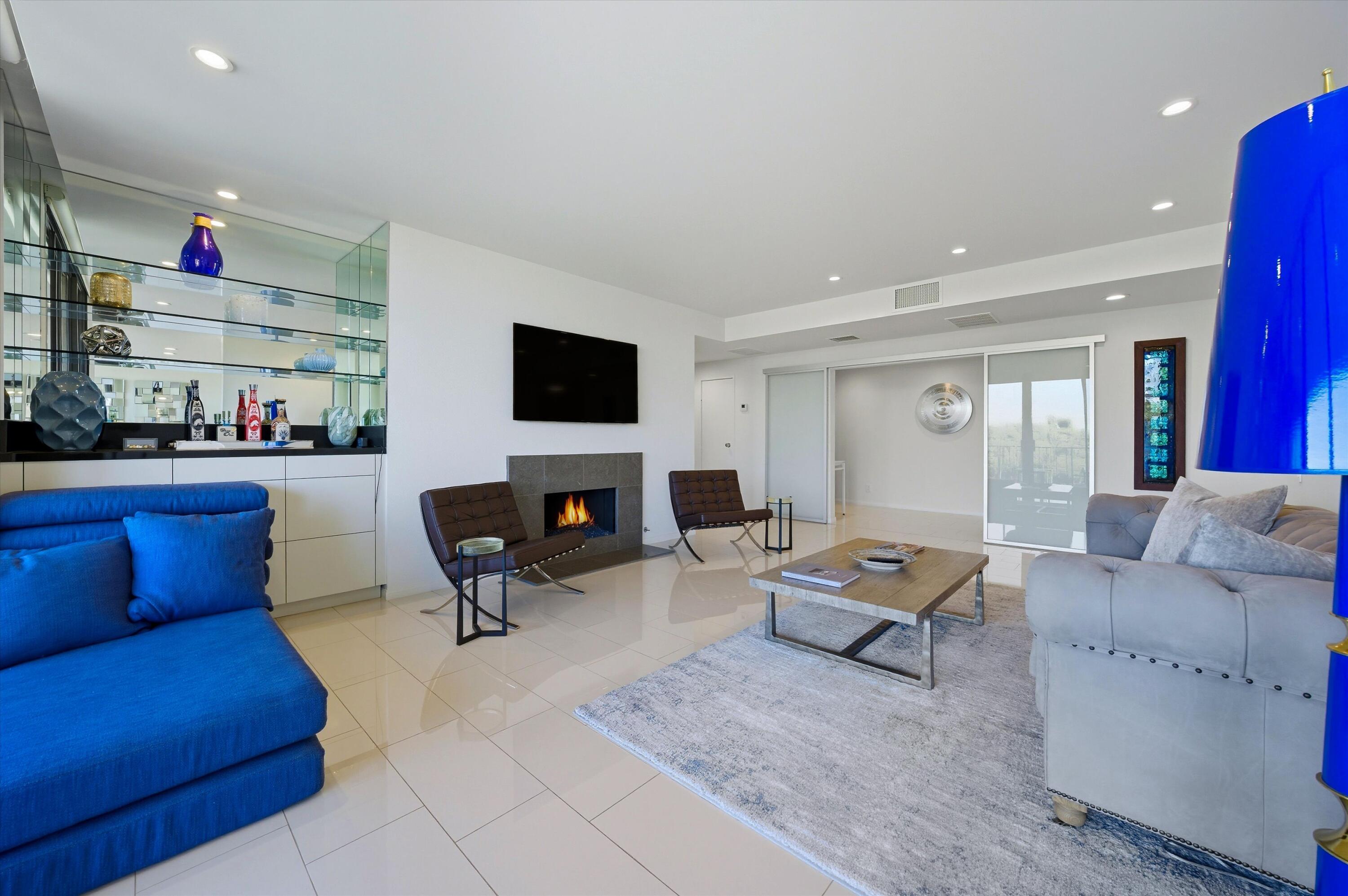 910 Island Drive, Unit 402 Rancho Mirage, CA 92270 - Photo 12 of 37 12-102294813