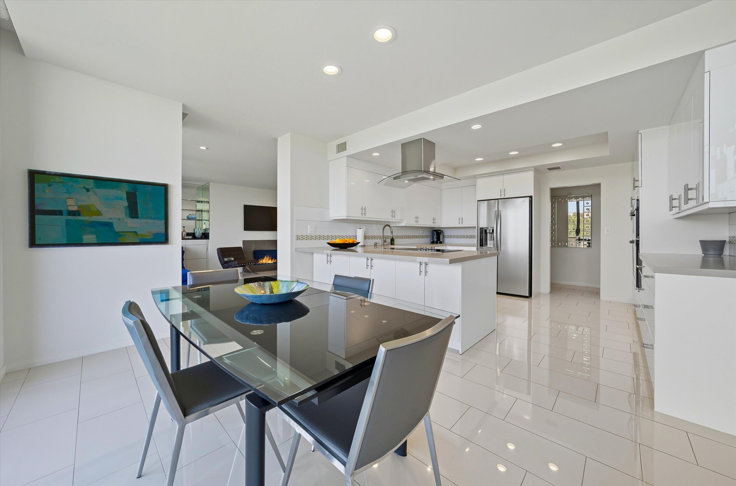 910 Island Drive, Unit 402 Rancho Mirage, CA 92270 - Photo 15 of 37 15-102294816
