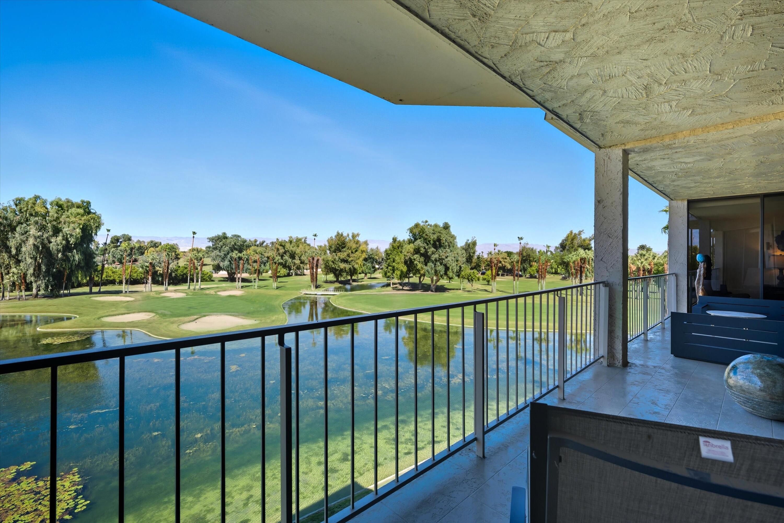 910 Island Drive, Unit 402 Rancho Mirage, CA 92270 - Photo 3 of 37 03-102294805