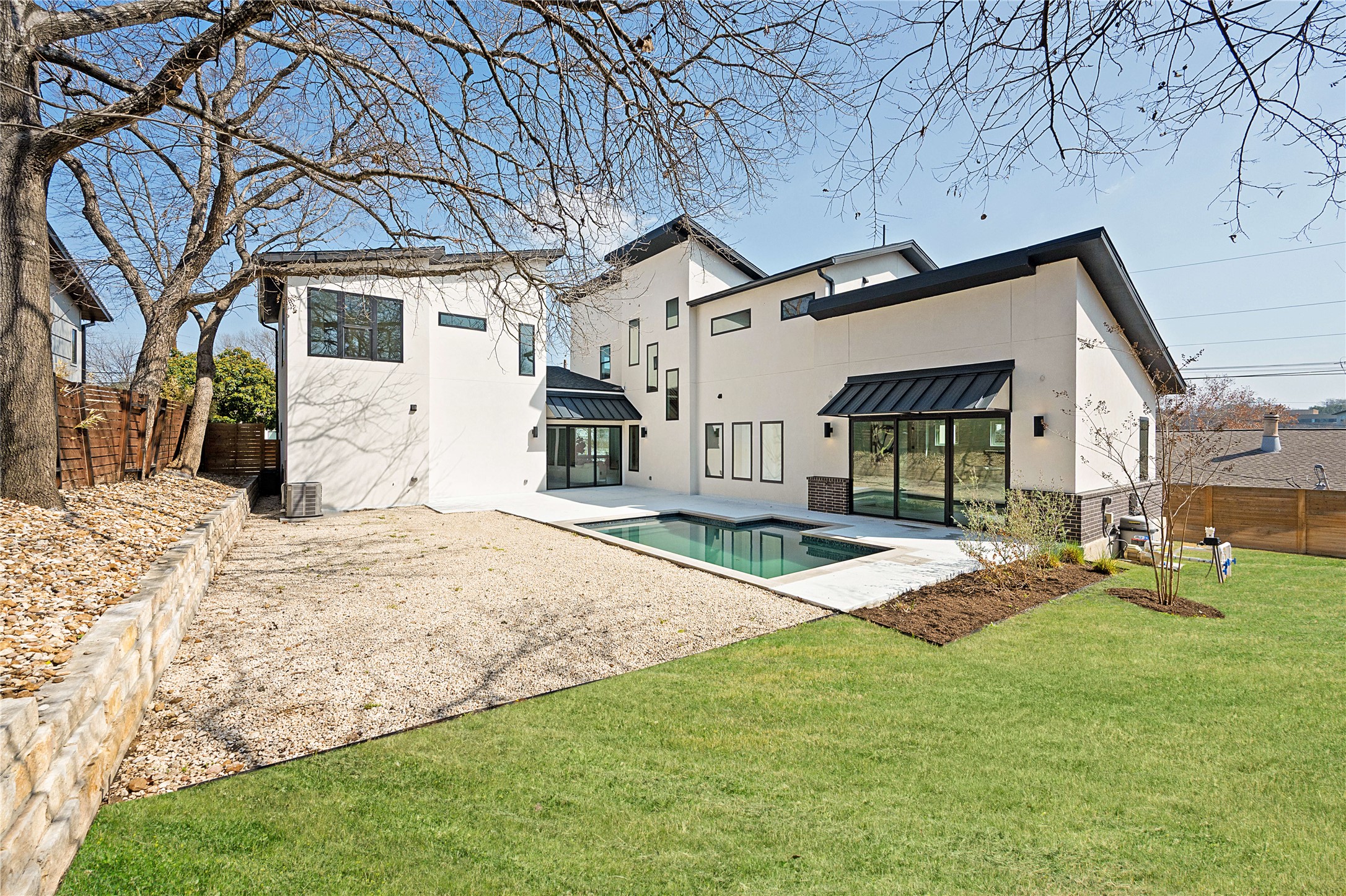 1119 Fairmount Avenue Austin, TX 78704 - Photo 32 of 40