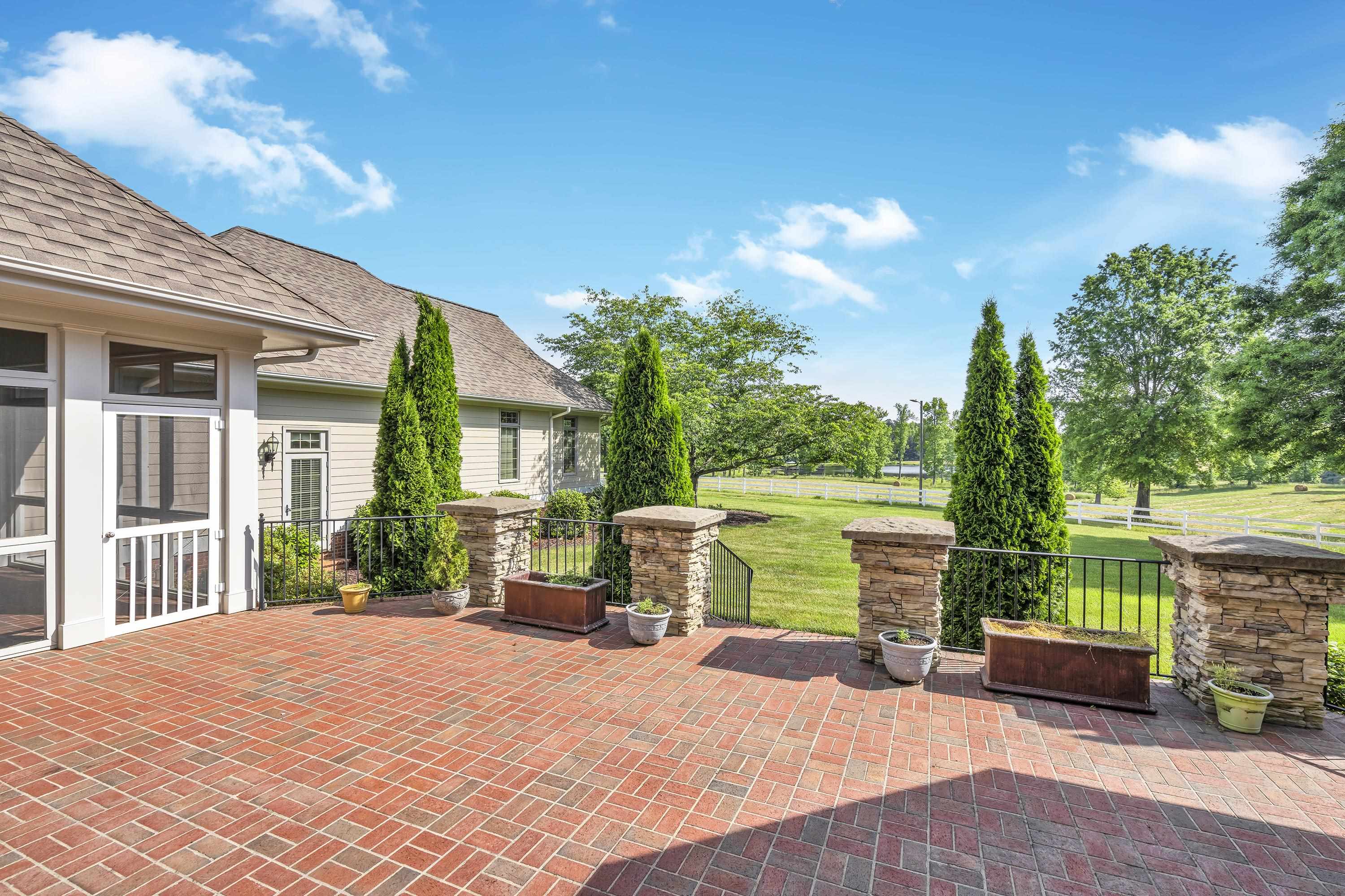 360 Potter Road Gaffney, SC 29341 - Photo 25 of 36