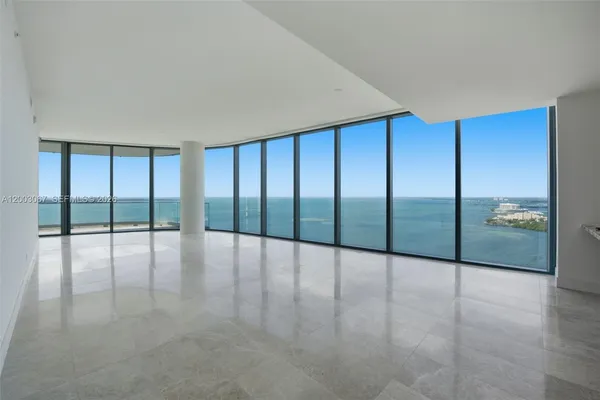 $37,000 | 175 Southeast 25th Road, Unit 3302, Miami, FL 33129