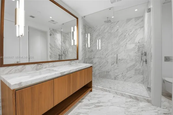 $37,000 | 175 Southeast 25th Road, Unit 3302, Miami, FL 33129