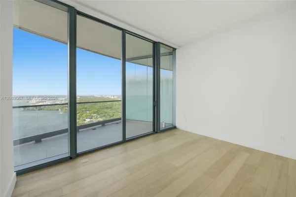 $37,000 | 175 Southeast 25th Road, Unit 3302, Miami, FL 33129