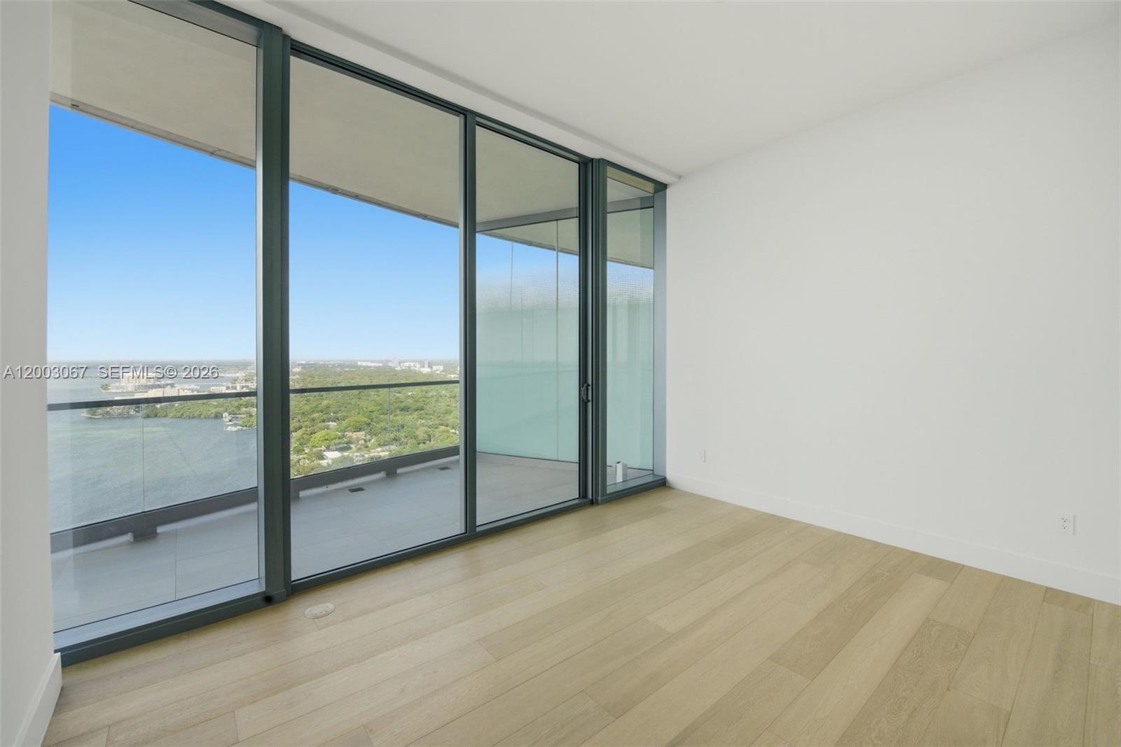 175 Southeast 25th Road, Unit 3302 Miami, FL 33129 - Photo 29 of 86