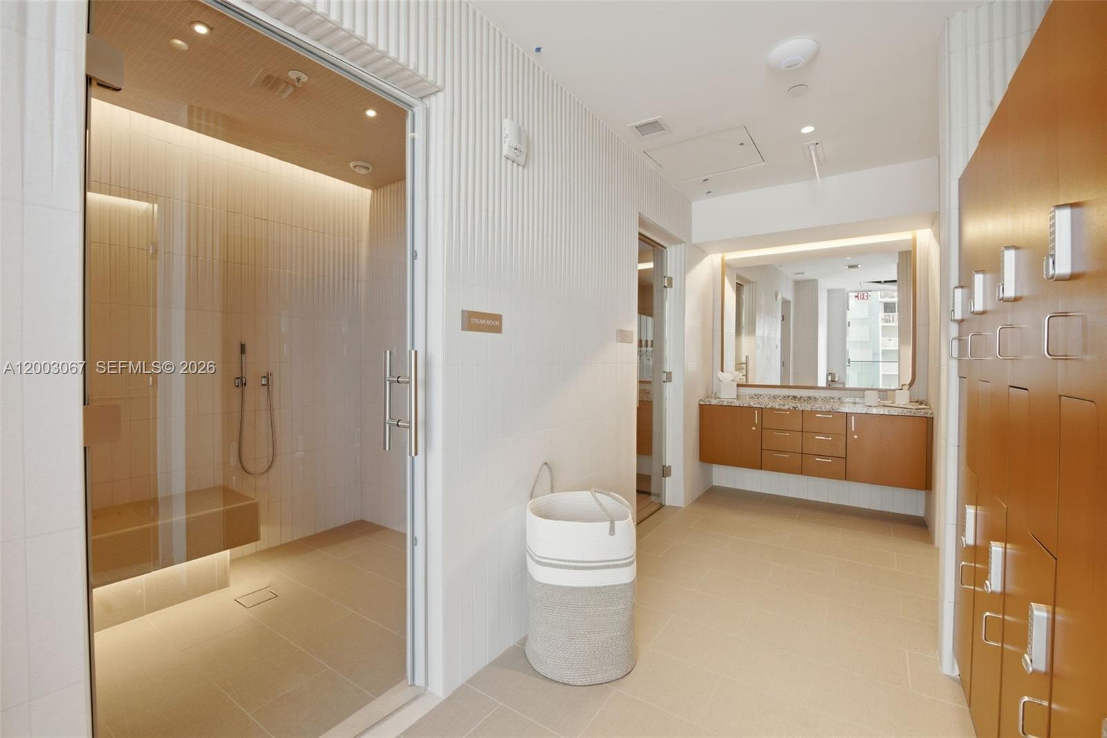 175 Southeast 25th Road, Unit 3302 Miami, FL 33129 - Photo 57 of 86