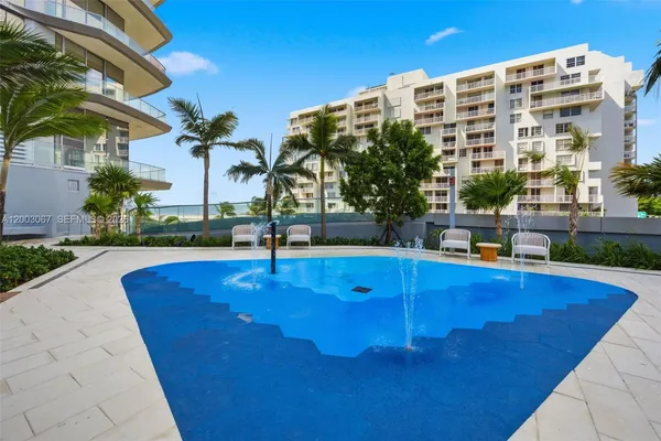 $37,000 | 175 Southeast 25th Road, Unit 3302, Miami, FL 33129