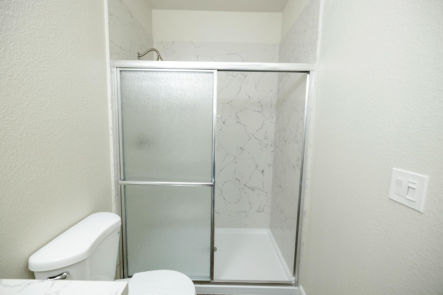 720 North 2nd Street Patterson, CA 95363 - Photo 65 of 84 Suite 3 Bath