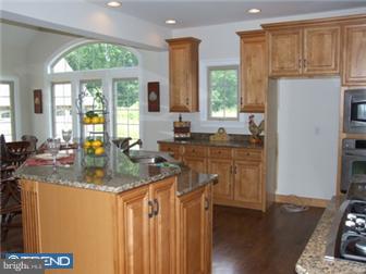 5 Strathmore Court Wallingford, PA 19086 - Photo 4 of 9 Kitchen