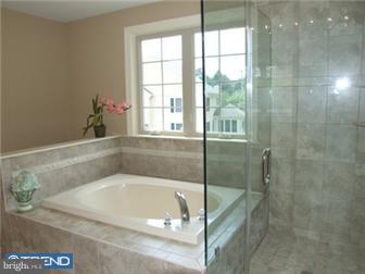 5 Strathmore Court Wallingford, PA 19086 - Photo 9 of 9 Bathroom