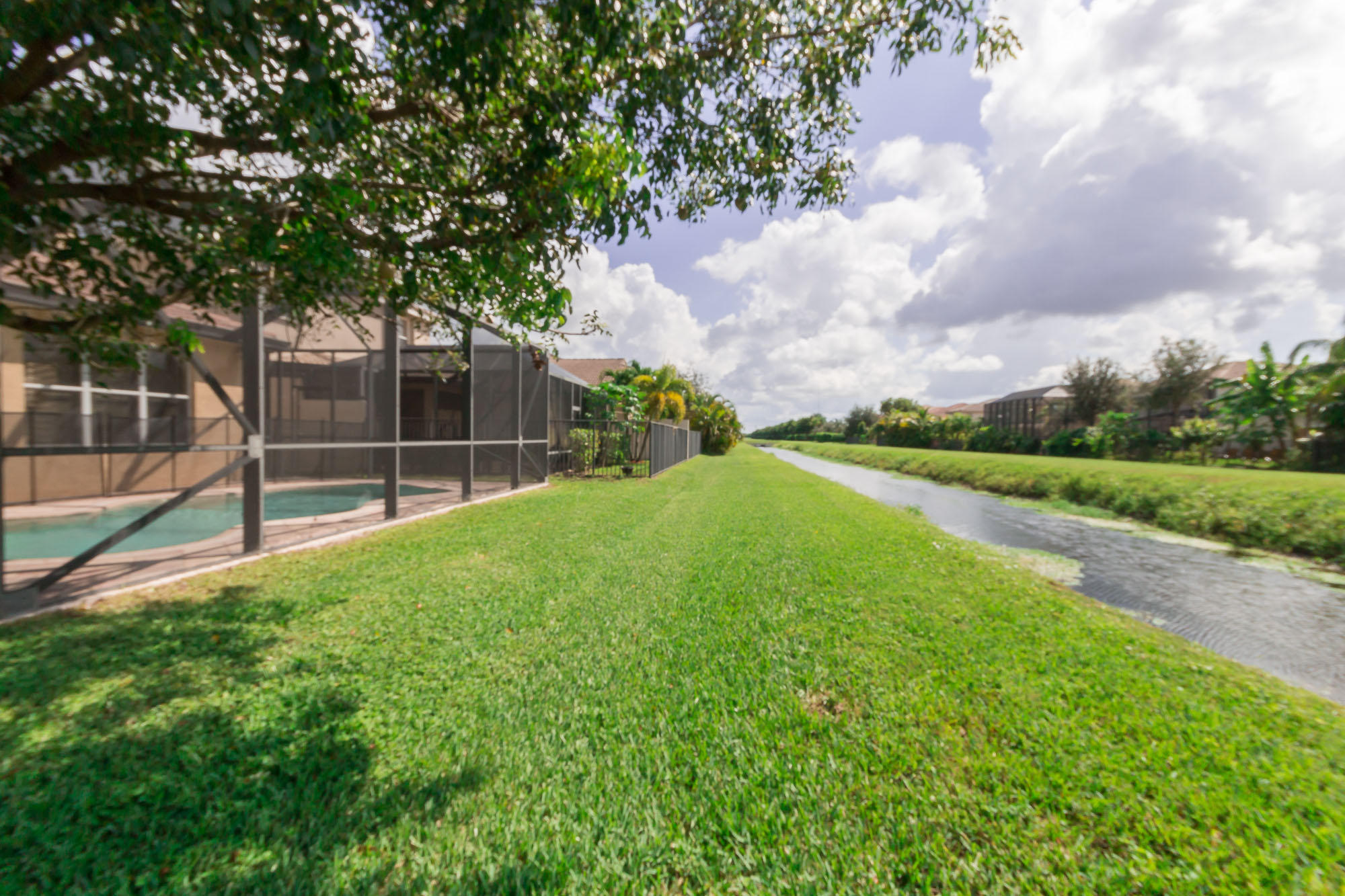 8968 Chestnut Ridge Way Boynton Beach, FL 33473 - Photo 29 of 31 new backyard view