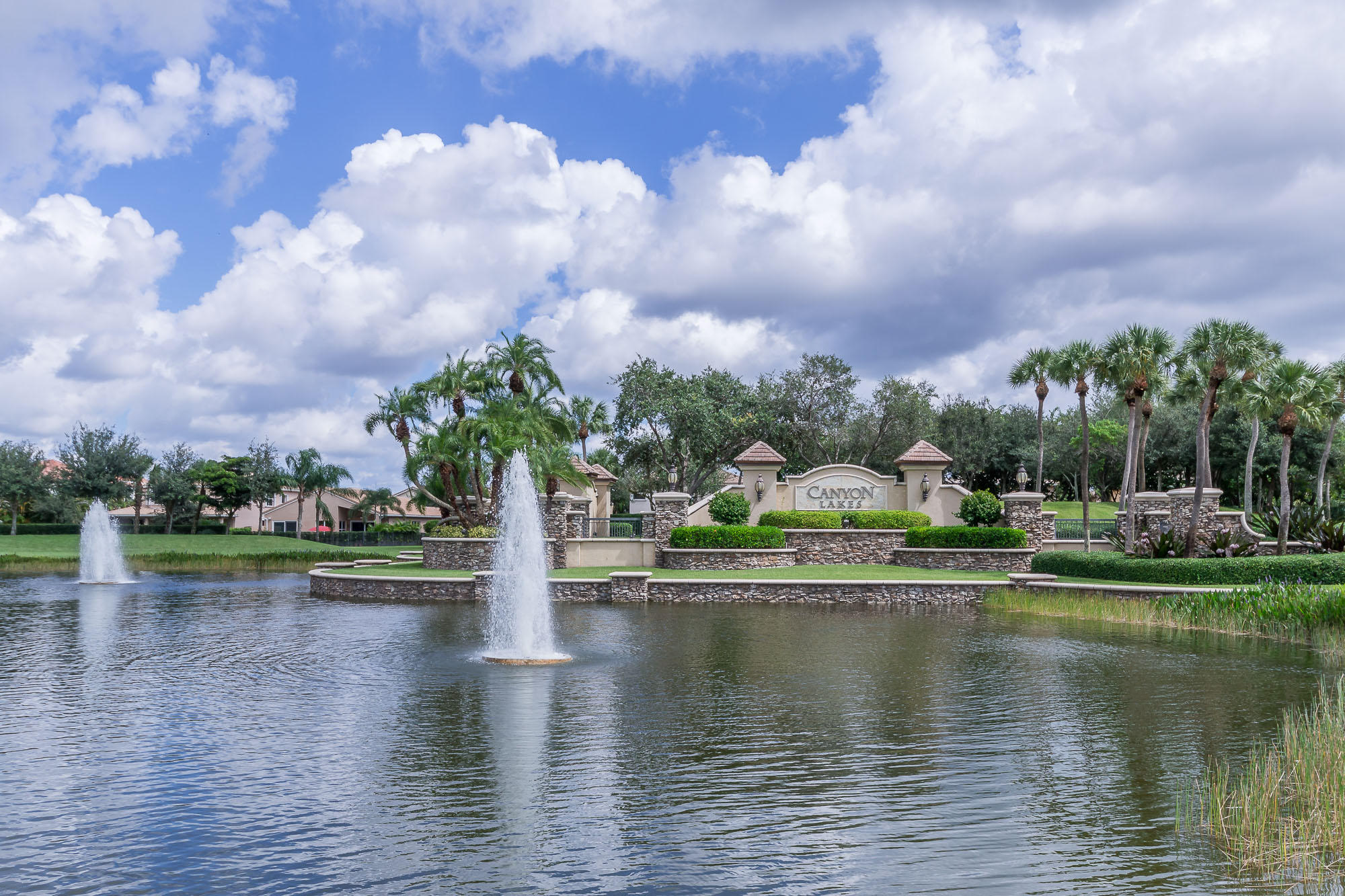 8968 Chestnut Ridge Way Boynton Beach, FL 33473 - Photo 30 of 31 new entrance to community