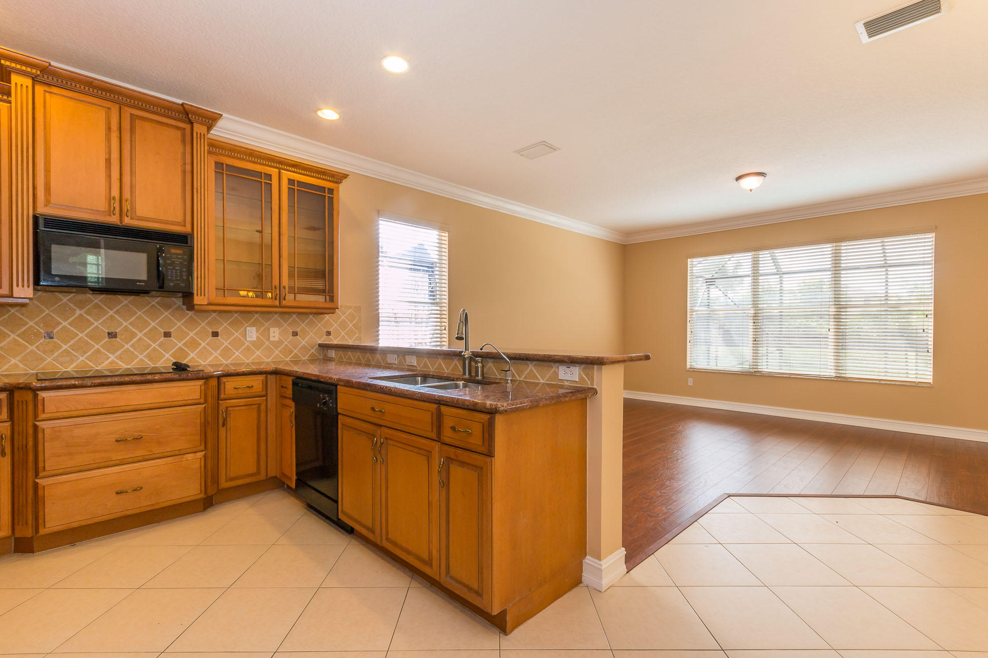 8968 Chestnut Ridge Way Boynton Beach, FL 33473 - Photo 5 of 31 new kitchen-den