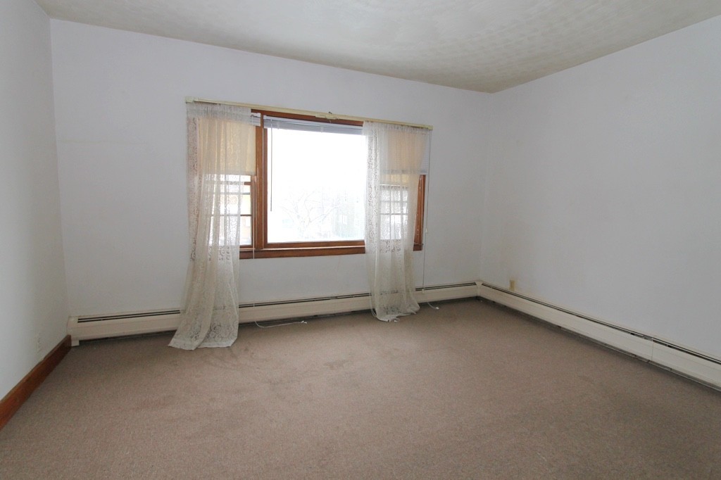 13 Merrifield Street Worcester, MA 01605 - Photo 5 of 20 Gallery Image 5