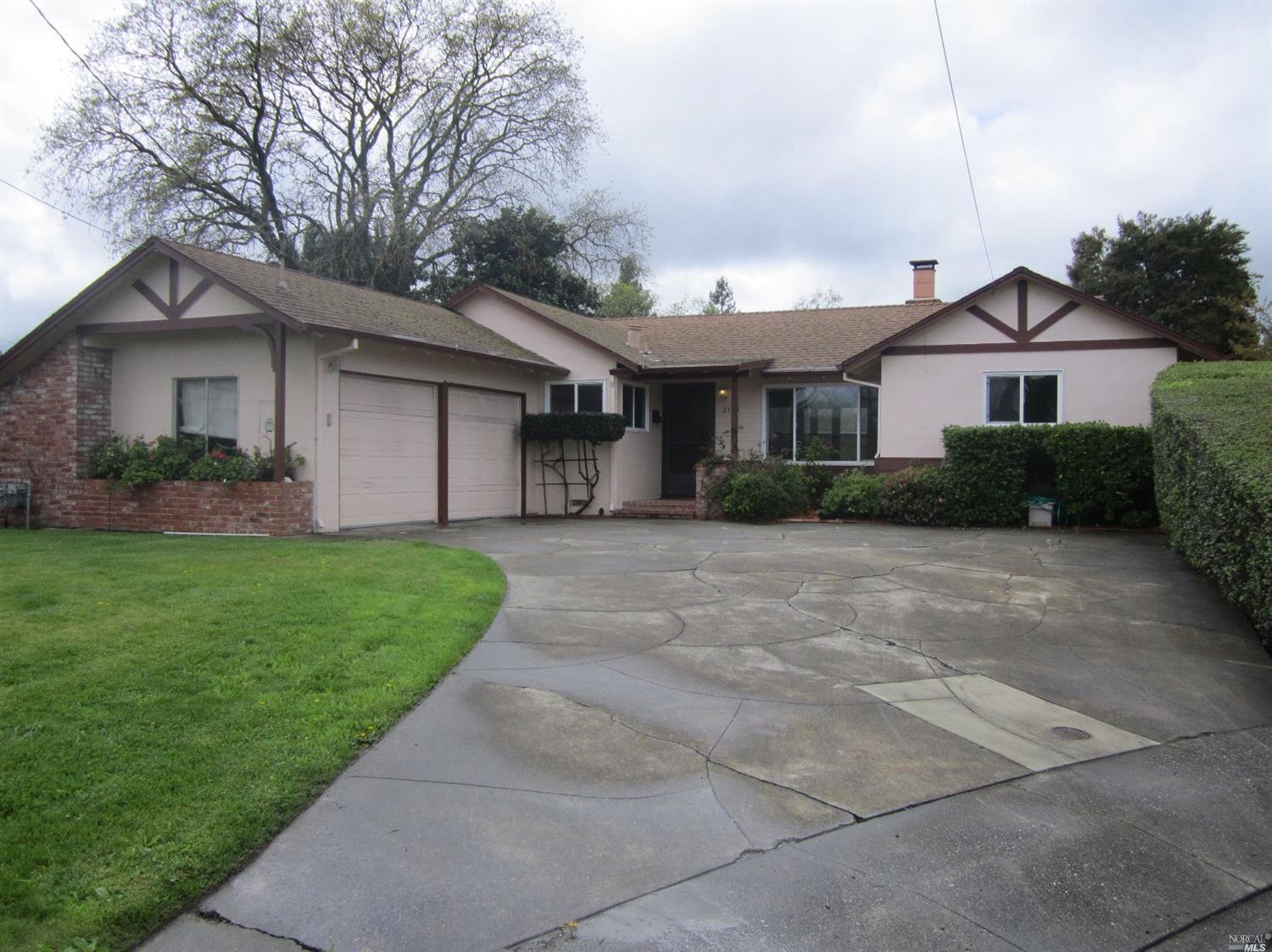 2133 Service Court Santa Rosa, CA 95403 - Photo 1 of 1 Gallery Image 1