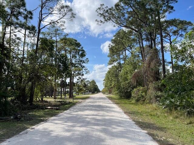 17969 93rd Road North Loxahatchee, FL 33470 - Photo 3 of 4 1i