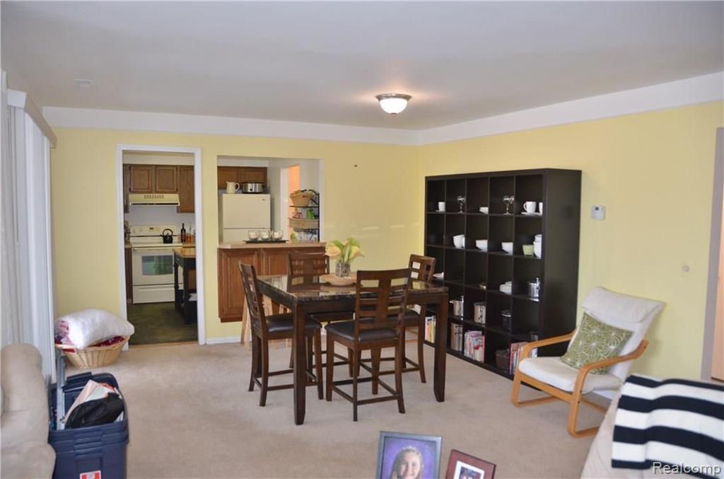 8533 Mathias Drive Grosse Ile, MI 48138 - Photo 10 of 19