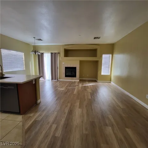 $1,943 | 8845 Winter Sky Avenue, Las Vegas, NV 89148