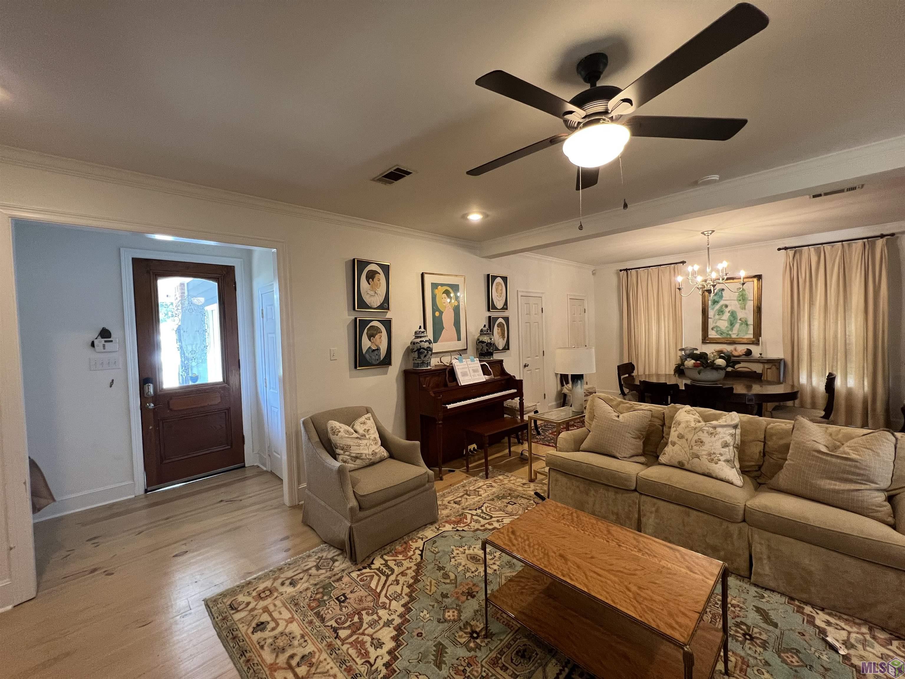 3034 Peebles Street Baton Rouge, LA 70809 - Photo 2 of 26