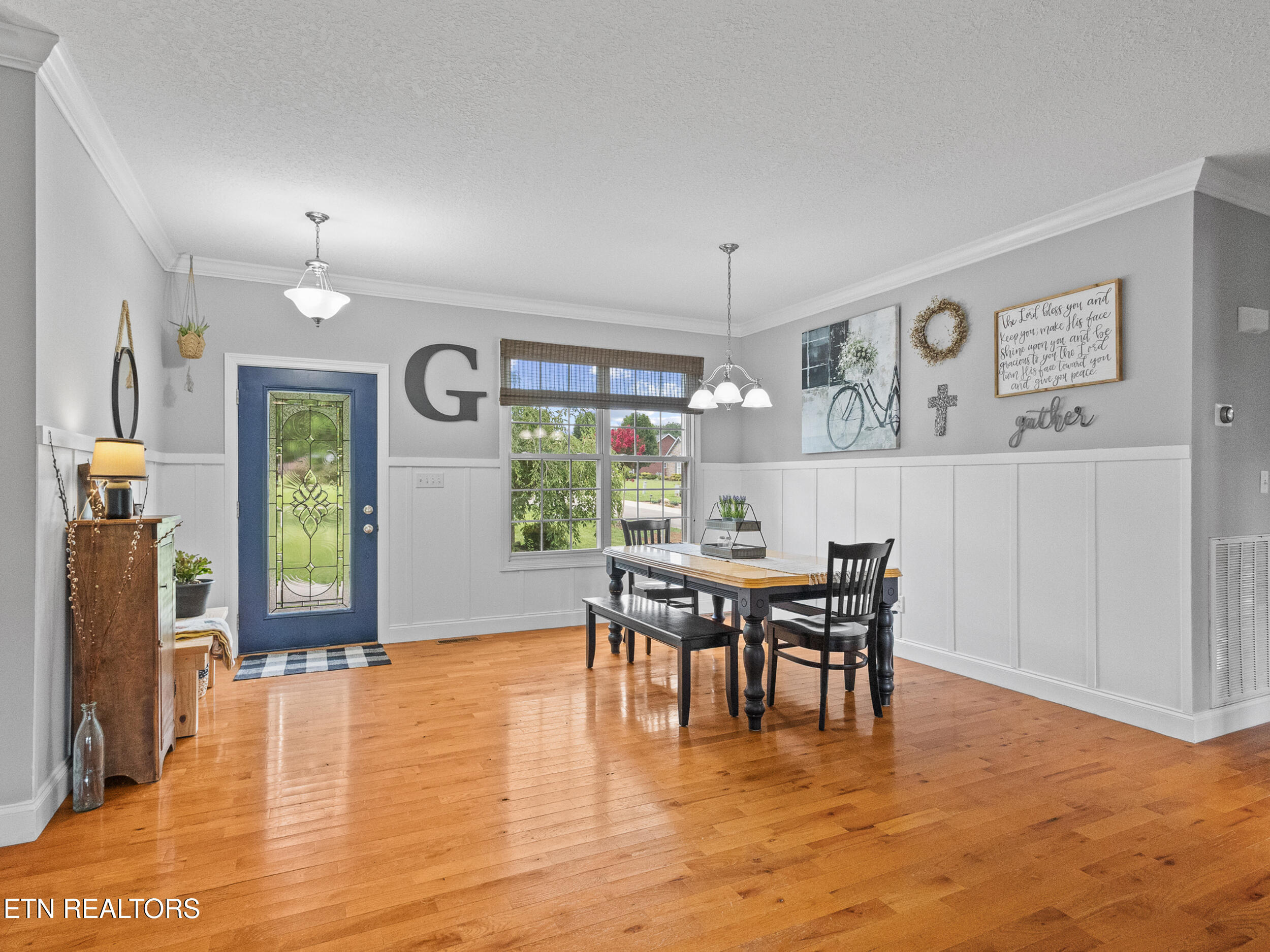 3861 Valentine Road Maryville, TN 37804 - Photo 6 of 34 Dining