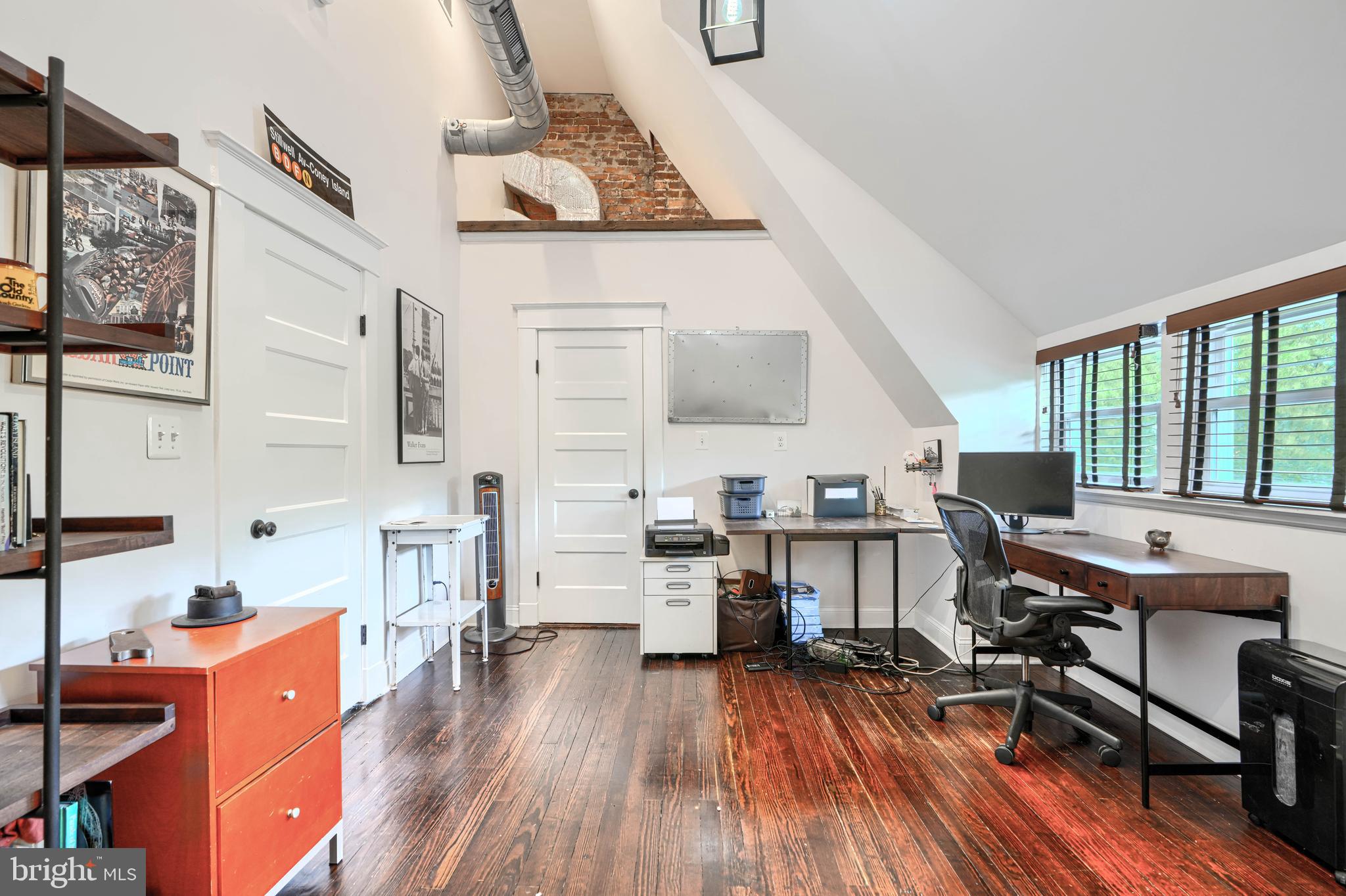 4416 Roland Avenue Baltimore, MD 21210 - Photo 34 of 60