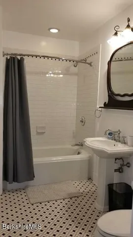 $3,700 | 257 North Main Street, Hancock, MA 01237