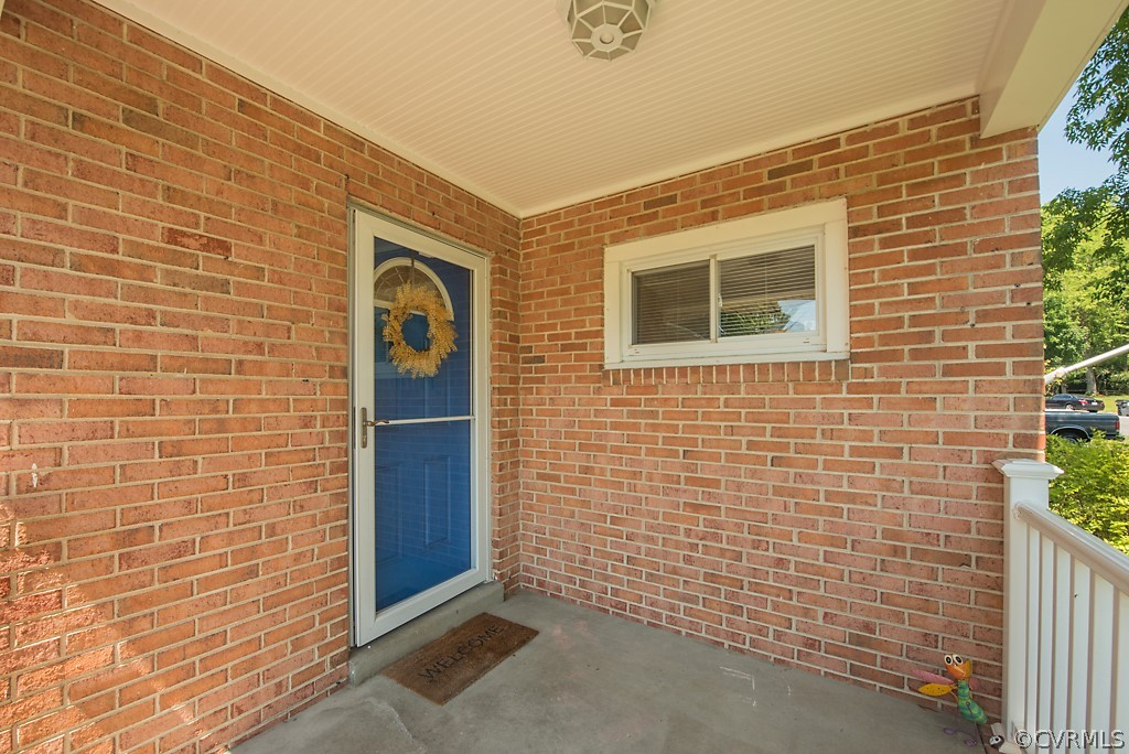 3825 Frankmont Road Richmond, VA 23234 - Photo 3 of 47 a front view of a house