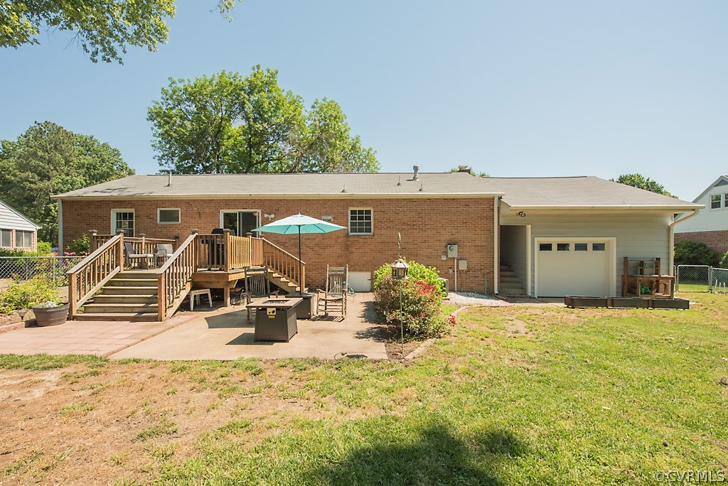 3825 Frankmont Road Richmond, VA 23234 - Photo 43 of 47 swimming pool view with a outdoor seating