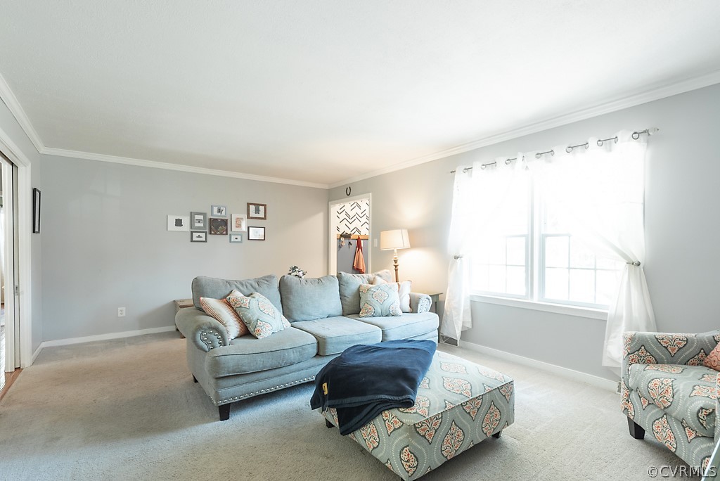 3825 Frankmont Road Richmond, VA 23234 - Photo 10 of 47 a living room with furniture and a window