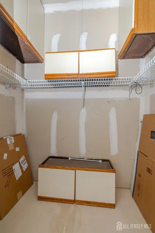 a view of utility room