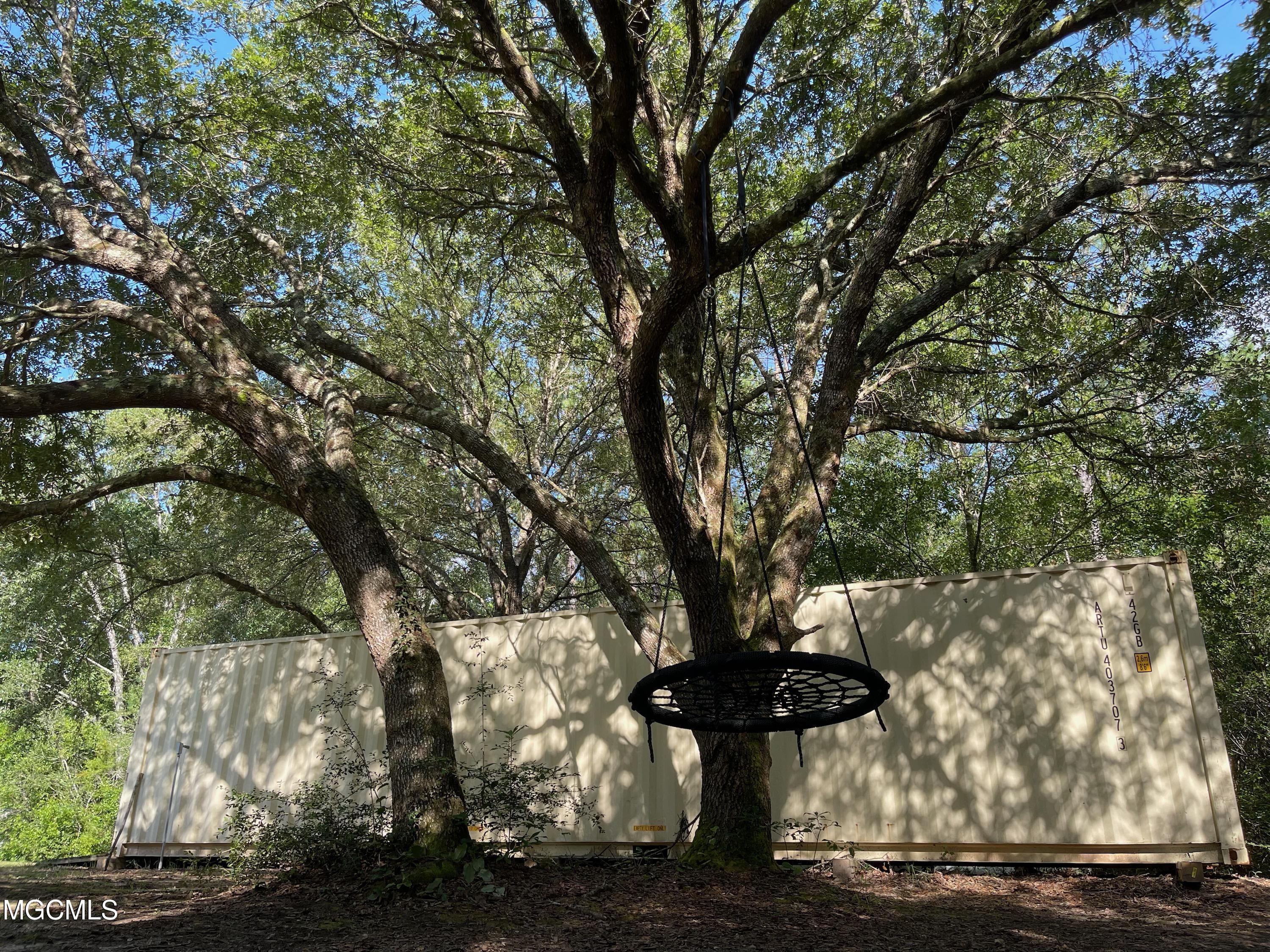 5504 Hoda Road Kiln, MS 39556 - Photo 8 of 20 2EE2BA33-B81E-42B6-A662-DB7005889B95