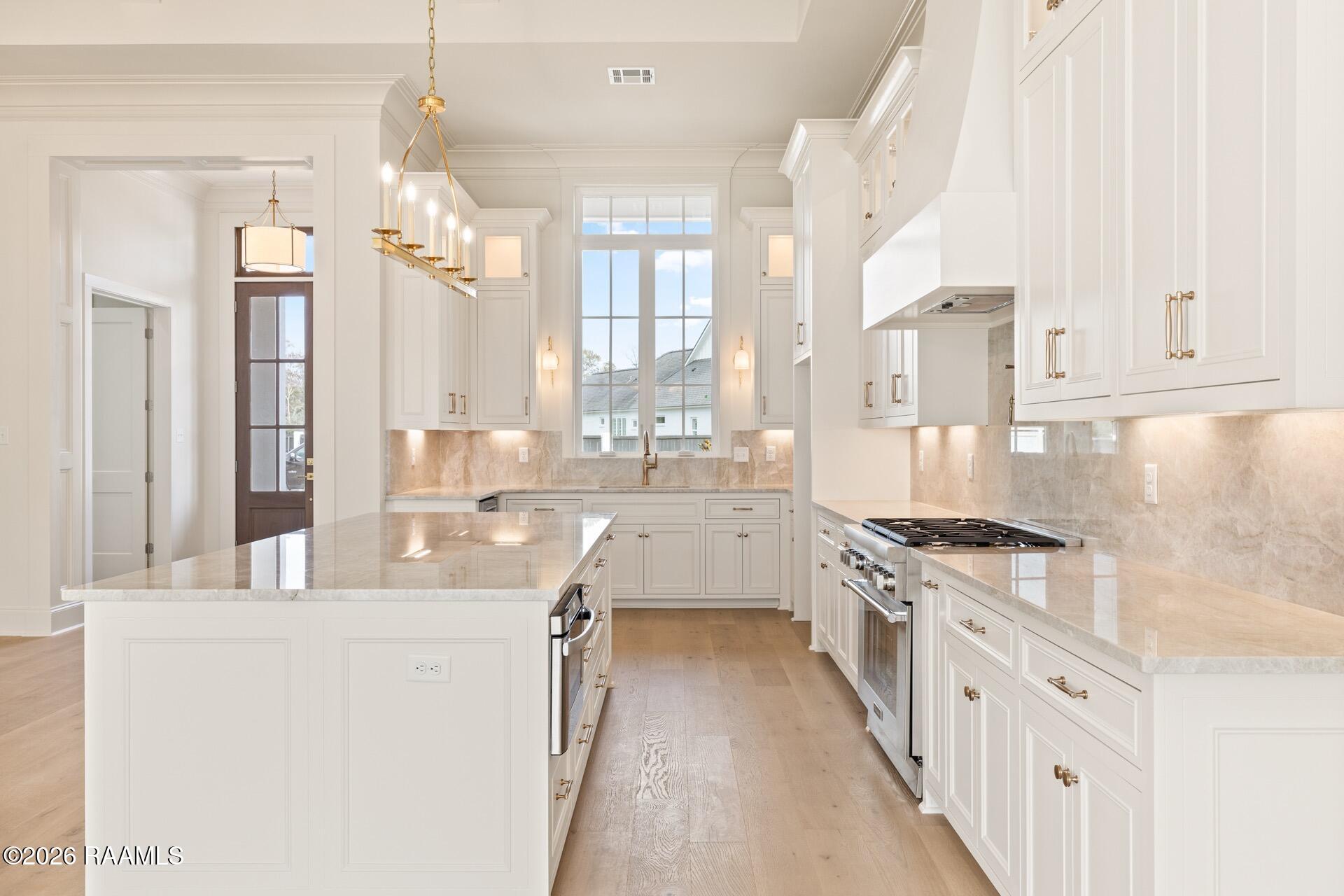 504 Winthorpe Row Lafayette, LA 70503 - Photo 11 of 55 504 Winthrope-17