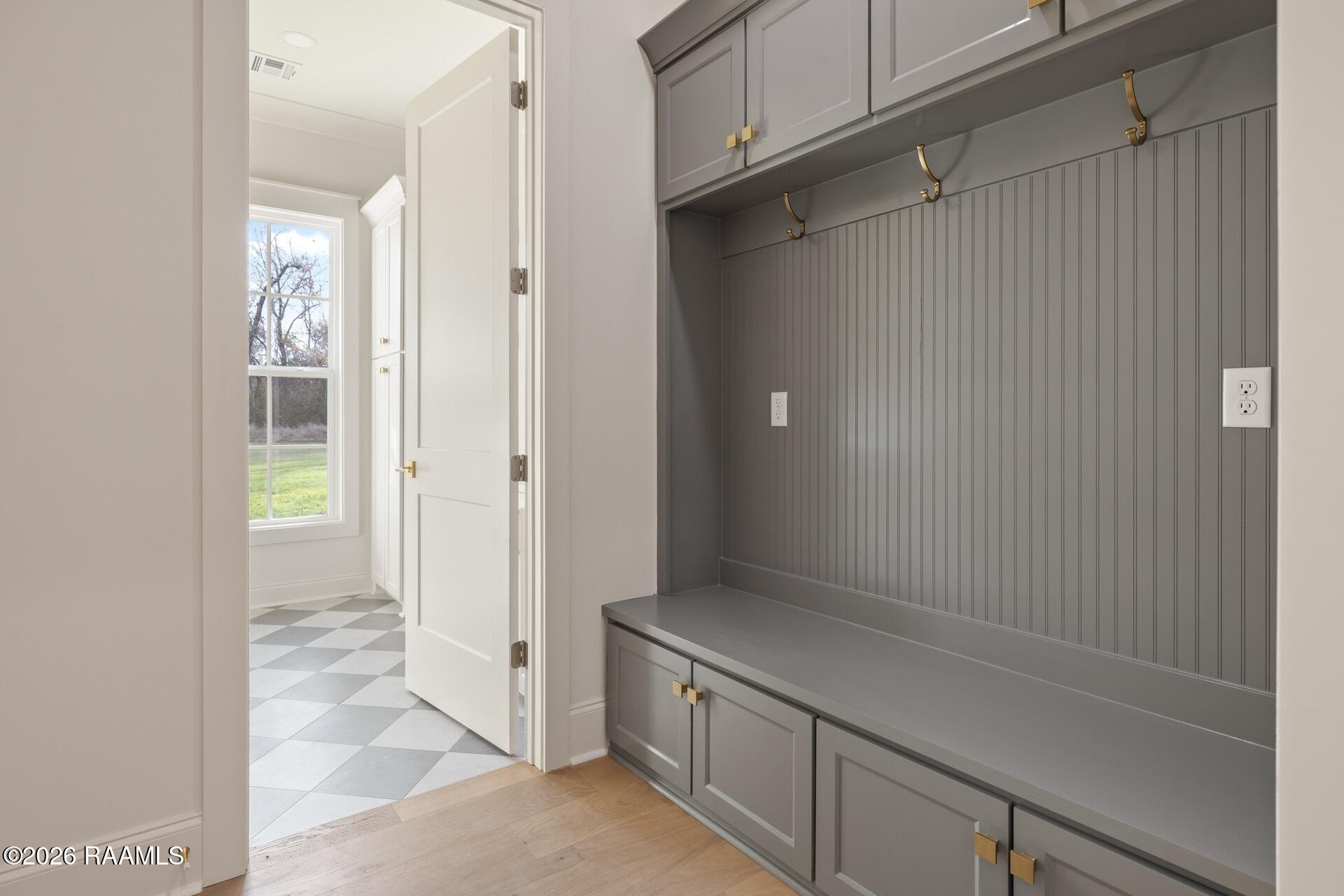 504 Winthorpe Row Lafayette, LA 70503 - Photo 28 of 55 504 Winthrope-40