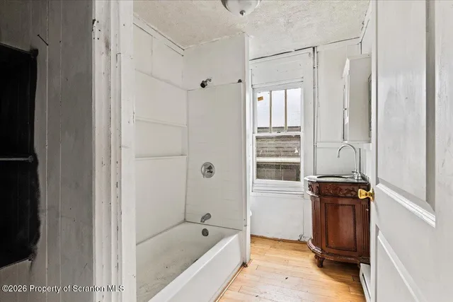 $279,000 | 724 Court Street, Scranton, PA 18508