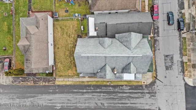 $279,000 | 724 Court Street, Scranton, PA 18508