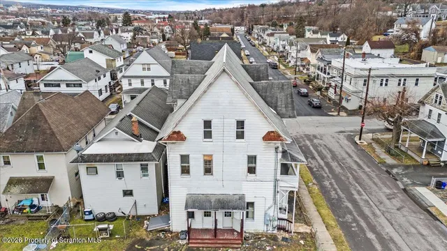 $279,000 | 724 Court Street, Scranton, PA 18508