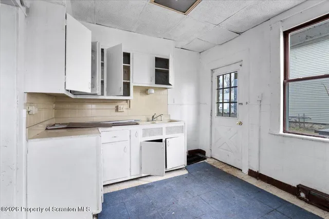 $279,000 | 724 Court Street, Scranton, PA 18508