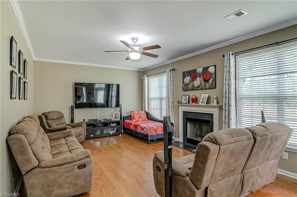 4516 Ridgefall Road Greensboro, NC 27410 - Photo 13 of 33